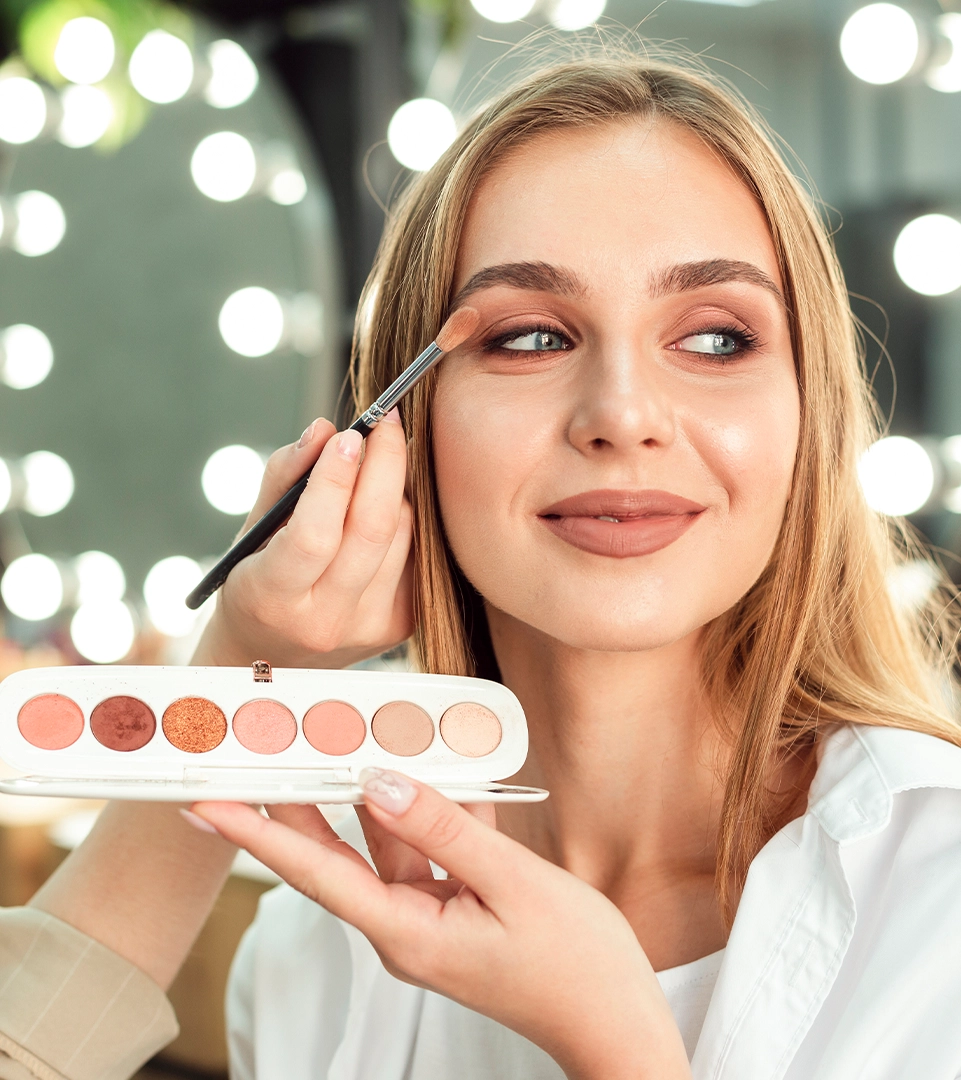 The Make-up Makeove-2